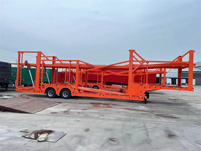 轿运车